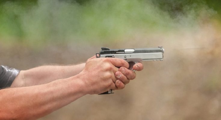 Tips To Help You Shoot Pistols Accurately