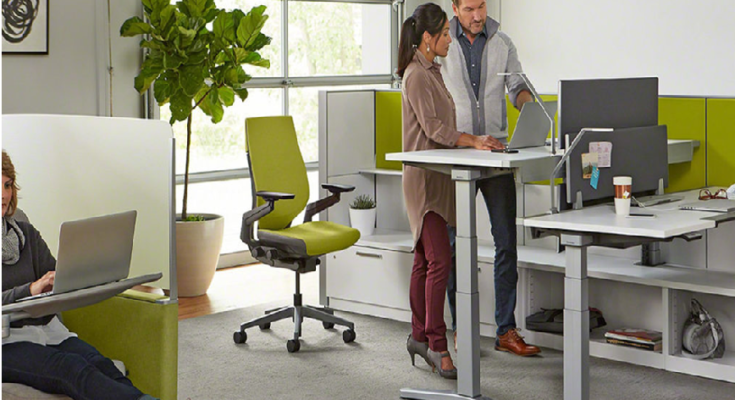 Some benefits and risks with sit-stand desks